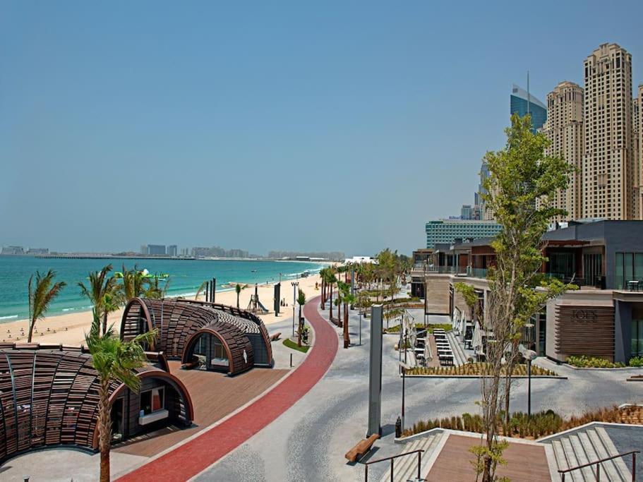 Apartment 2br Jumeirah Front Dubai
